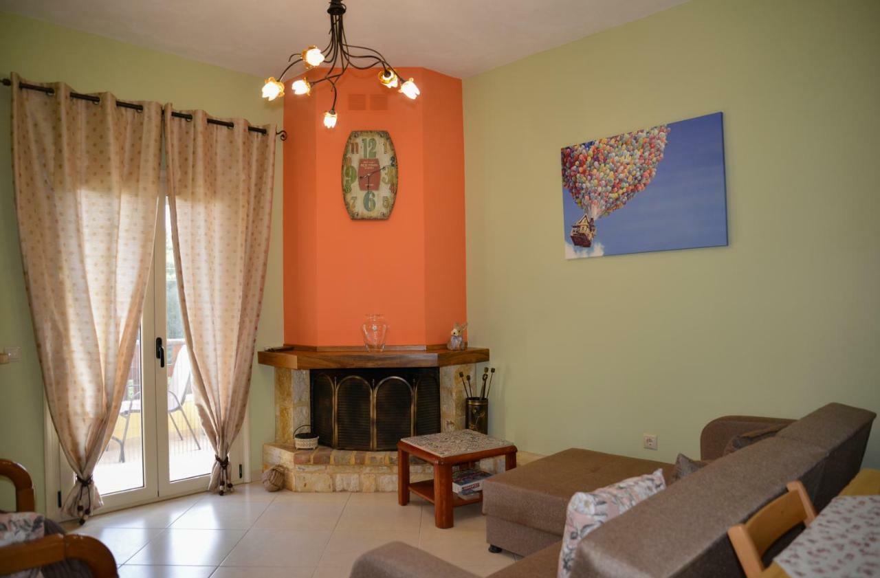 Appartamento Andri House Marathiás Esterno foto
